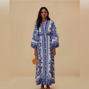 Farm Rio: Off-White Flora Tapestry Lenzing™ Ecovero™ Euroflax™ Maxi Dress